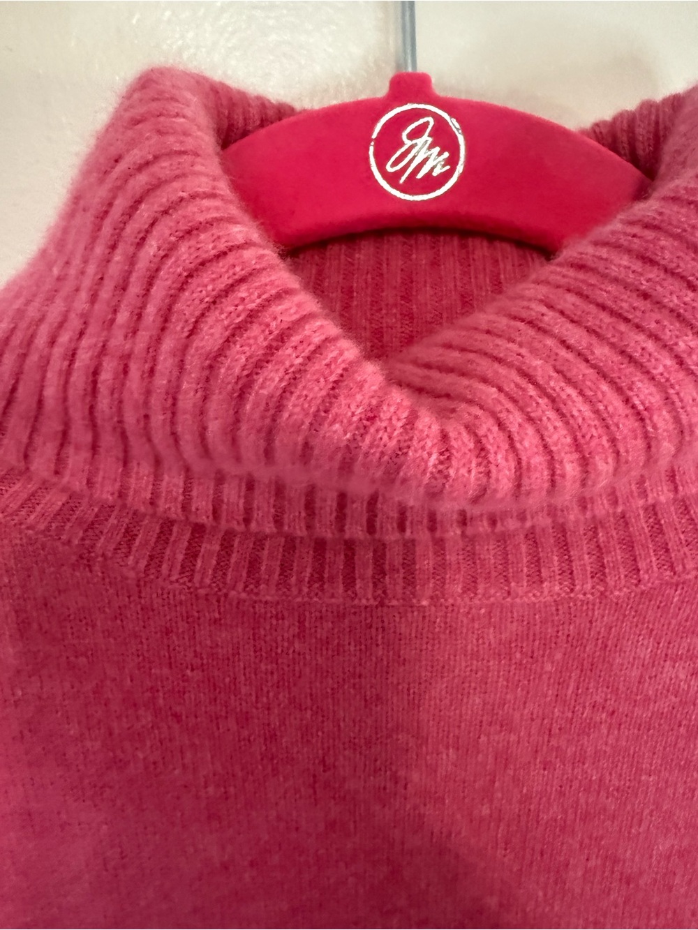 L.L. Bean Rose Pink 100% cashmere Turtleneck Sweater size medium - Picture 4 of 10